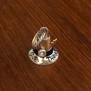 🦃Listing! 🆕 Brighton Give Thanks charm Pilgrim hat with gold feather Retired